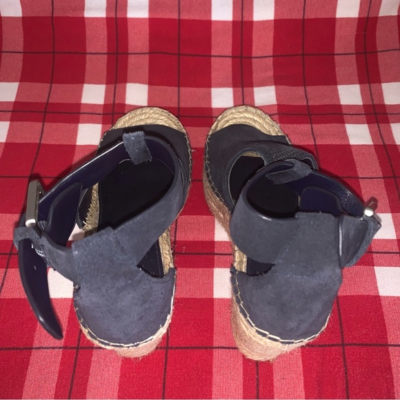 Women’s 6 MARC FISHER Allison Navy Blue Suede Wedge Platform Espadrille Sandals - Picture 9 of 13